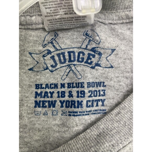 Judge Black N Blue Bowl NYC 2013 XL Tee - Picture 4 of 5
